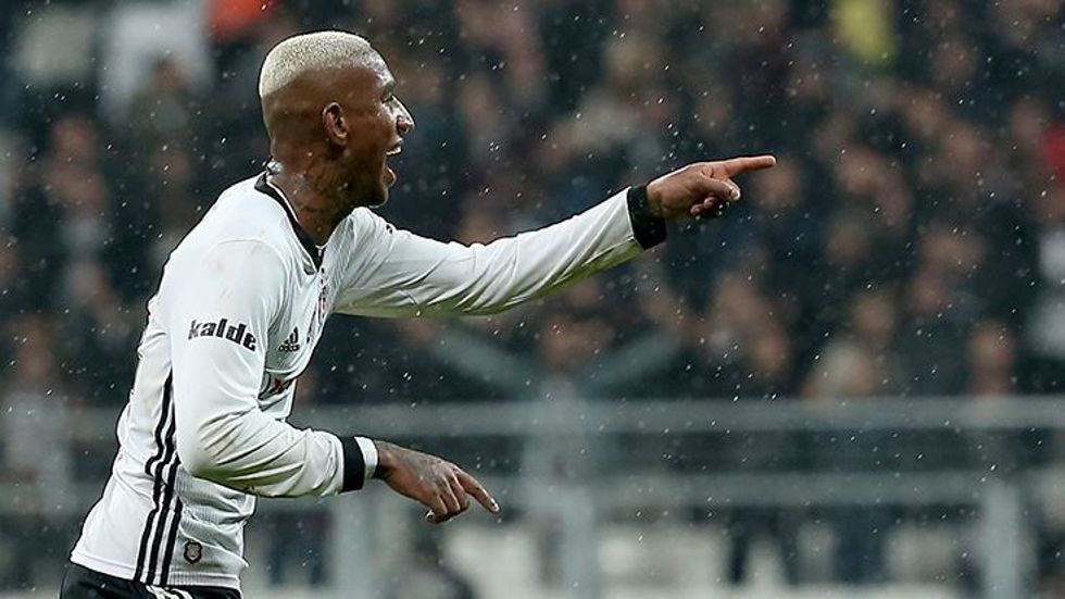 Beşiktaş'tan Talisca için Portekiz çıkarması